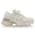 New Balance 9060 Lacets en ruban Beige