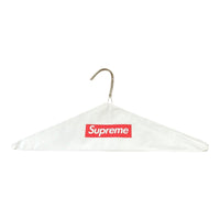Supreme Cintre à vêtements